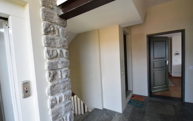 Pallanza Lakeview Apartment