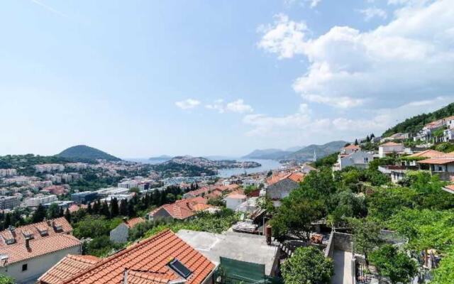 Guest House Kalauz