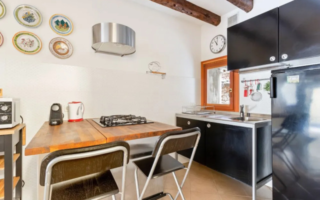 Riva Di Biasio Lovely Flat