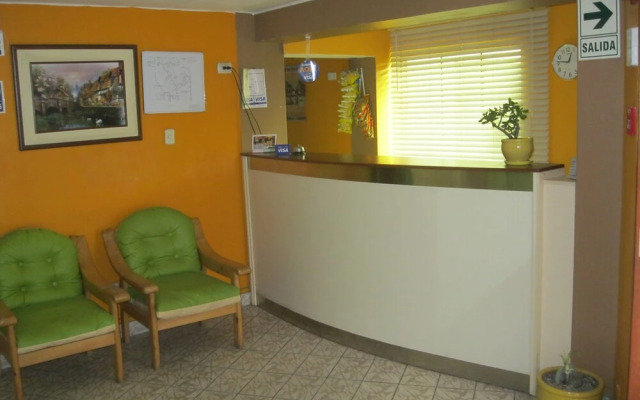 Hostal Hostello - Lima Airport