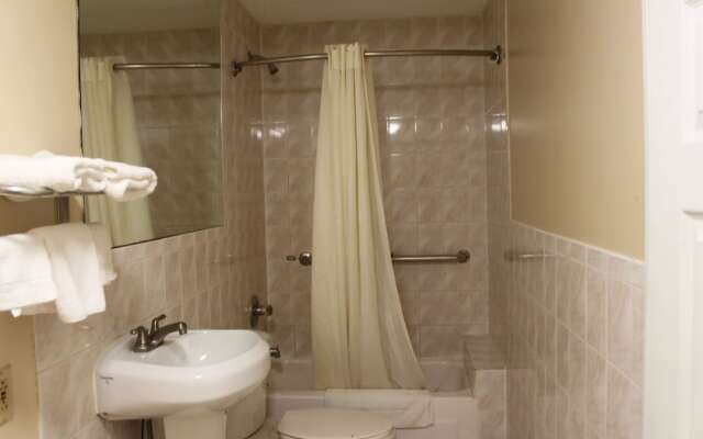Budget Inn of Massapequa