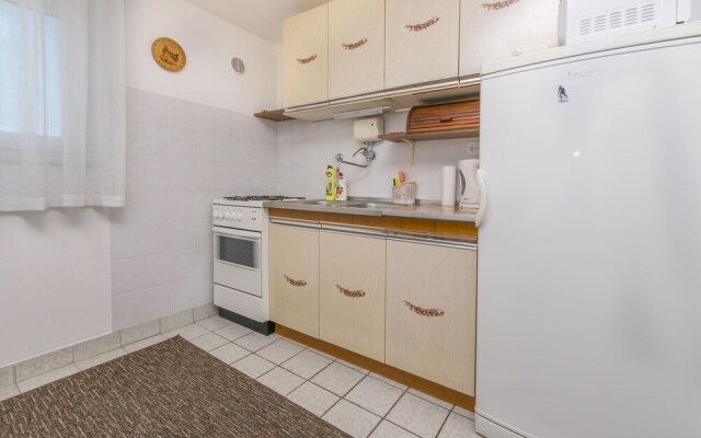 Apartment Ana
