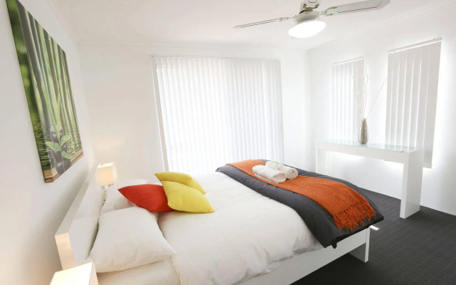 112 Olive Apartments