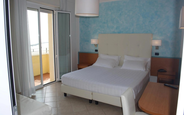 Hotel Palos