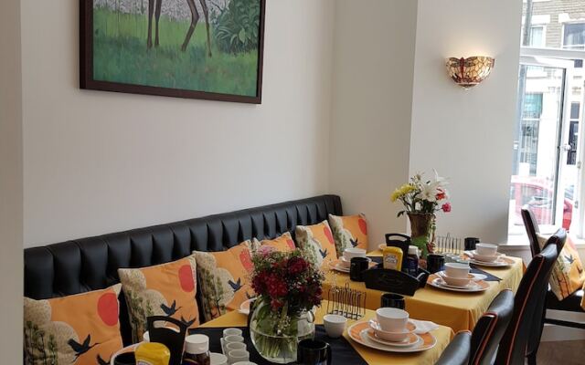 Half Moon Bay Hotel - Families Only