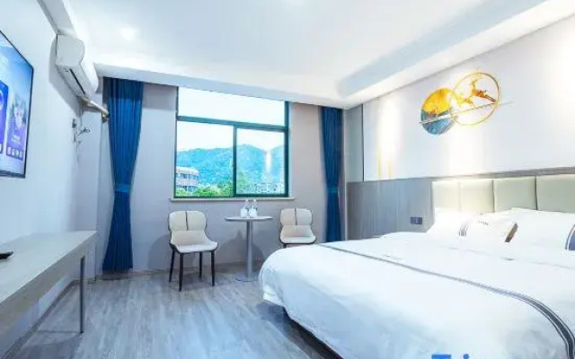 Mingjia Hotel