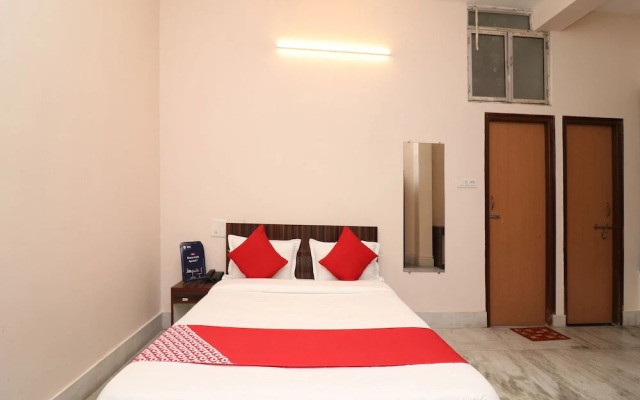Studio Atrium by OYO Rooms