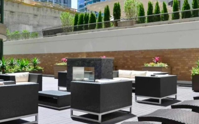 Furnished Suites Near Navy Pier