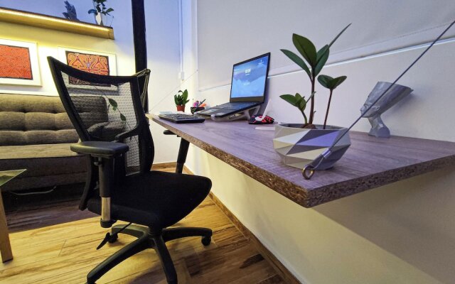 Mola Studio By Paradox