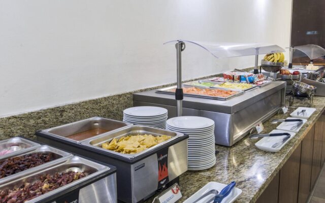 Holiday Inn Guadalajara Patria Universidad by IHG