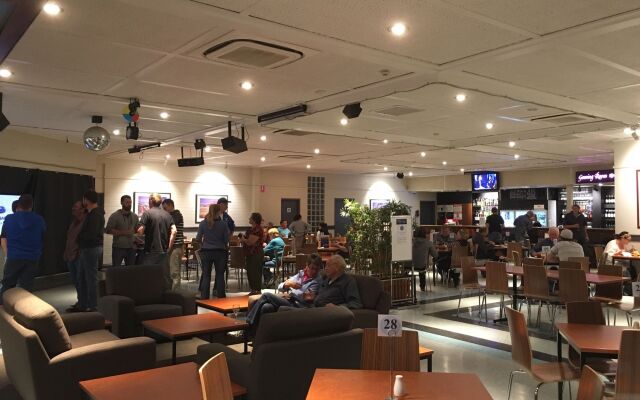 Opal Inn Hotel Motel