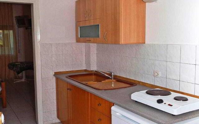 Artemis Apartments