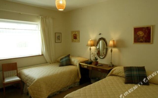 Bunratty Castle Mews B&B