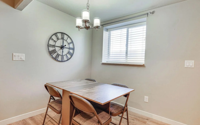 Layton Vacation Rental - Close to Hiking Trails!