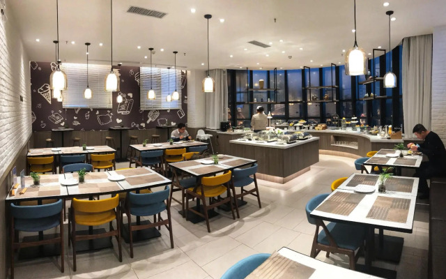 Yunman Hotel Kunming Donghua