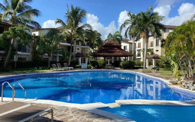 2 Rooms, 4 Beds, Pool, 5min Beach White Sand