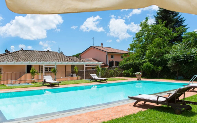 Villa Melangola