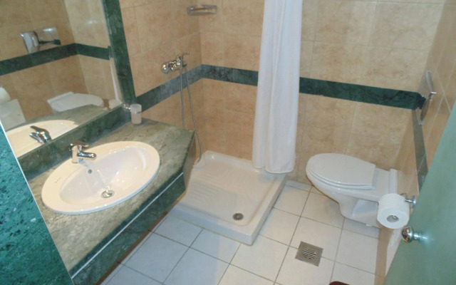 Blue Sea Island Hotel