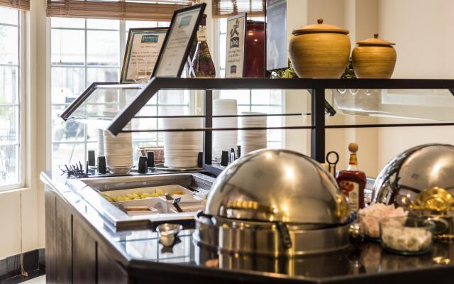 Staybridge Suites Austin Airport by IHG
