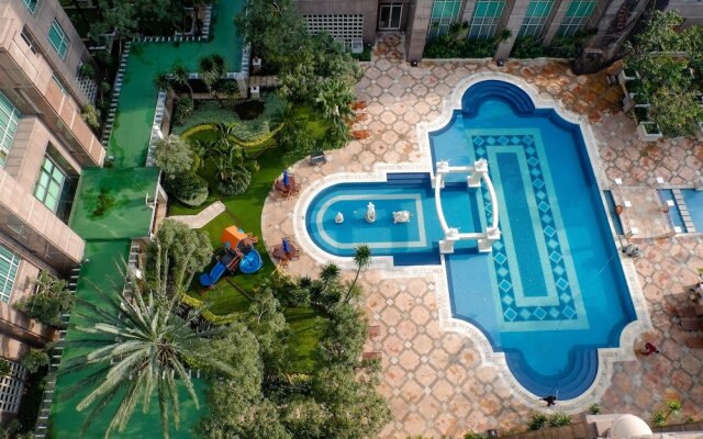 Luxurious 2 Bedroom Senayan Residence By Travelio