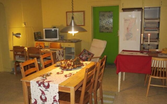 Vandrarhem Och B&B Lergodset