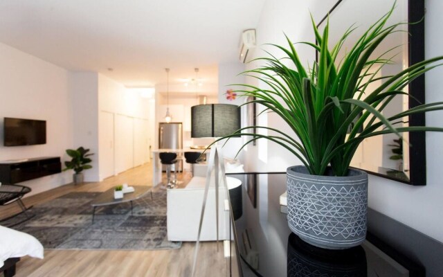 Amazing Loft With Parking