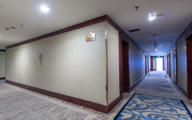 Xinjiang Hotel Heyuan