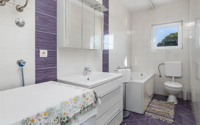 Stunning Apartment in Stara Novalja With Wifi and 1 Bedrooms