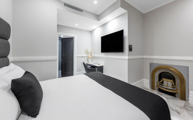 Gladius Hotel & Suites