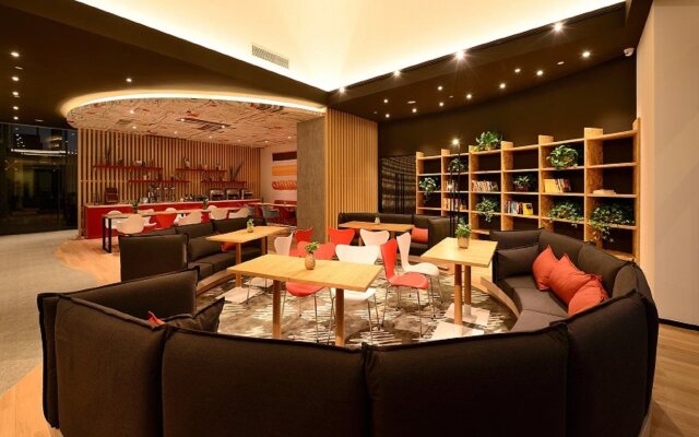 ibis Shanghai New Hongqiao