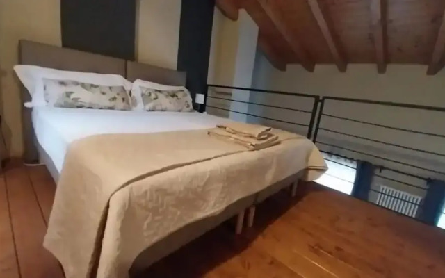 Apartment in Iseo With Swimming Pool