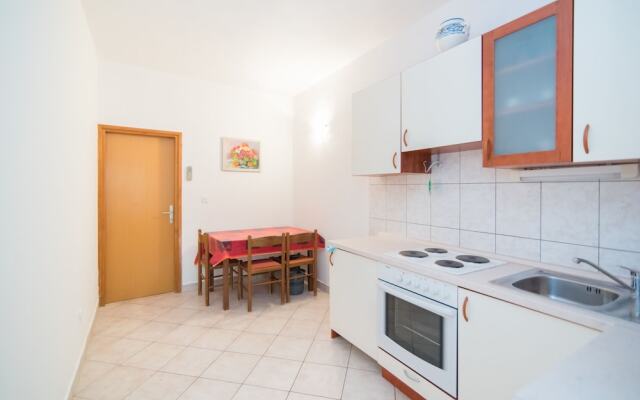 Apartments Neva