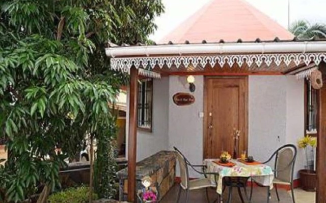 Charming and Very Comfortable Bungalow Located in Flic-en-flac Mauritius