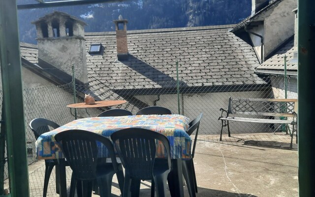 Casa Argentina vista montagne