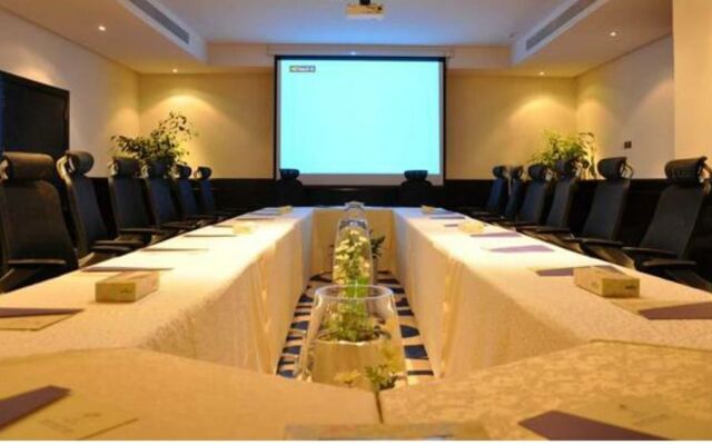 Nelover Qurtubah Hotel