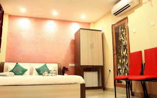 OYO 1628 Babul Hotel