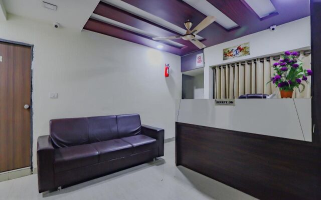 OYO 72759 Hotel Greenwood
