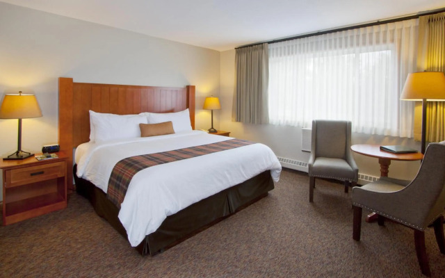 Whistler's Inn