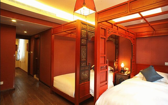 Waterside Resort