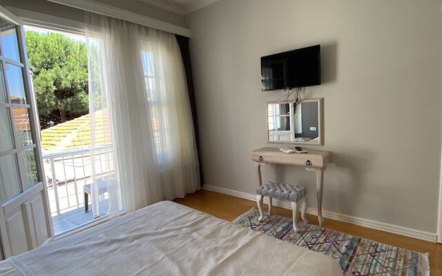 White Island Boutique Hotel