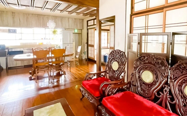 Warayunso Villa – Lobby – Naha