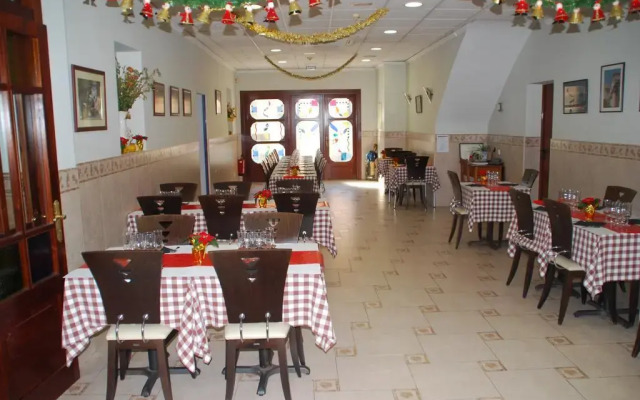 El Cami Hotel