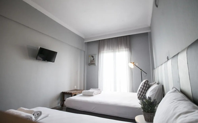 Xenios Hotel