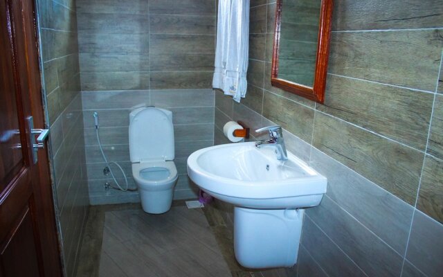 Hillstarh Hotel