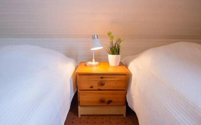 Strandhaus-Nr-9-OG-links