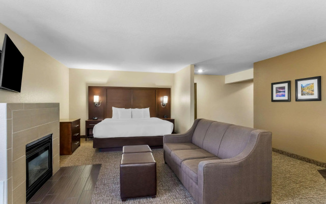 Comfort Inn & Suites Greeley