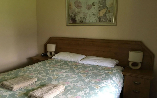 Tinglewood Cabins