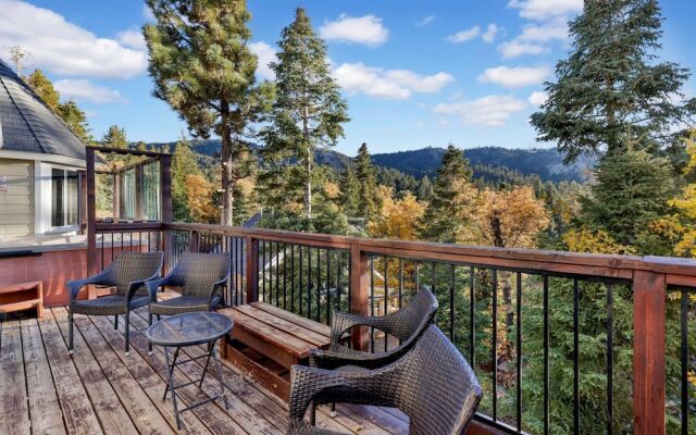 Slope View Chalet #2076