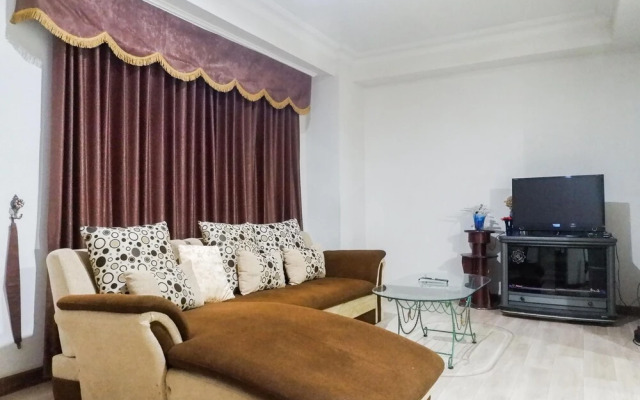 Scenic 2Br Apartment At Taman Beverly