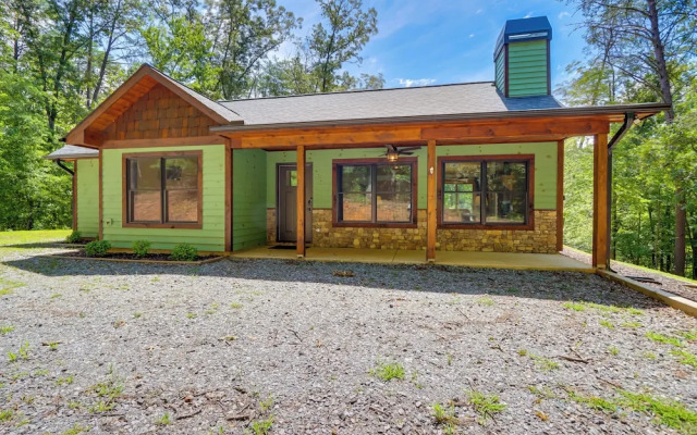 Mccaysville Cabin: Fire Pit, BBQ + More!